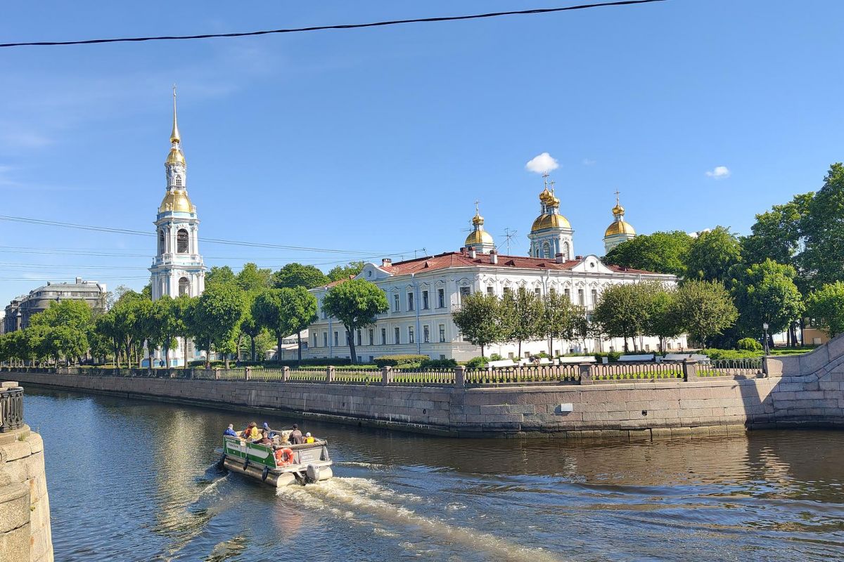 Каникулы в Петербурге. Лето 2027
