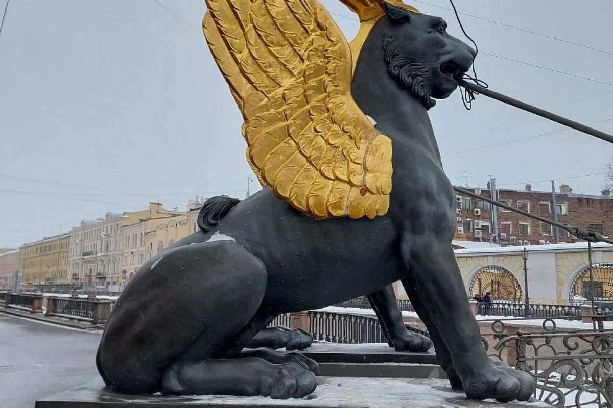 Новогодние праздники в Санкт-Петербурге для школьных групп