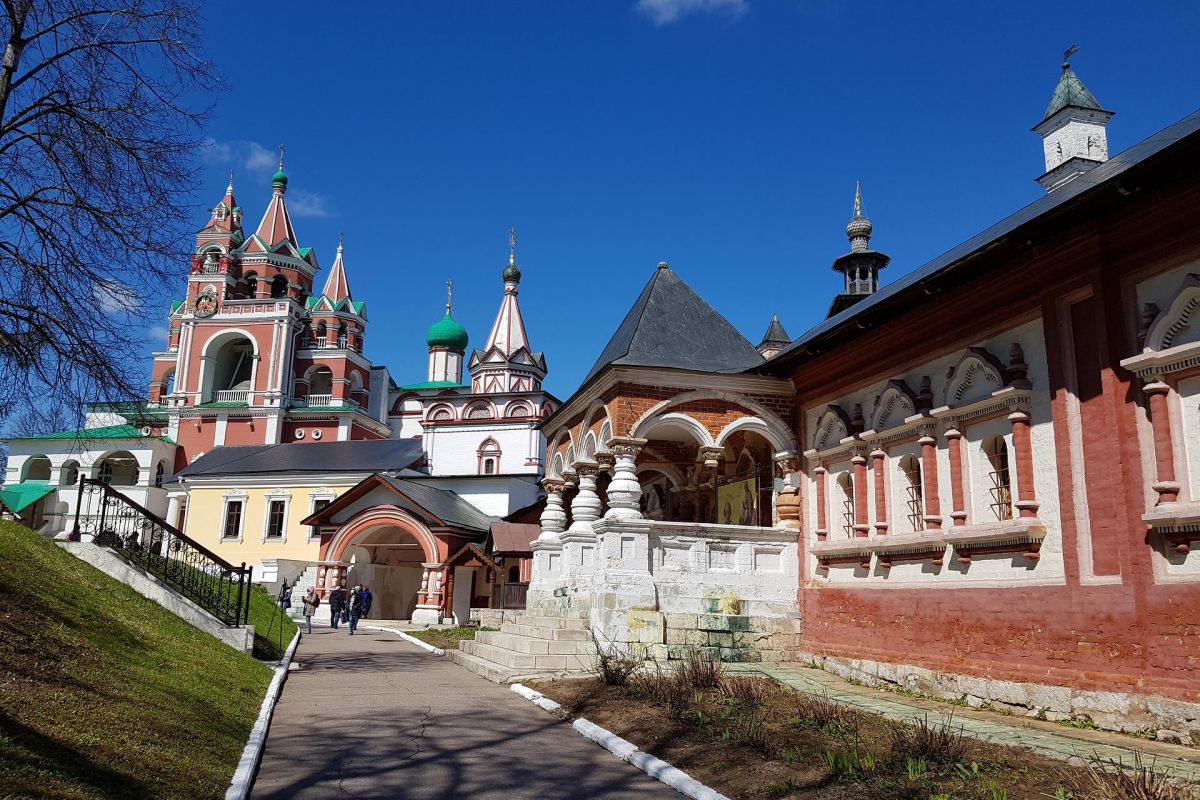 «Один день в Звенигороде». Организованная группа