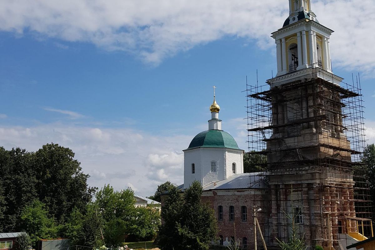 Музейный комплекс «Зоя» в Петрищево  –   самый маленький город Подмосковья Верея