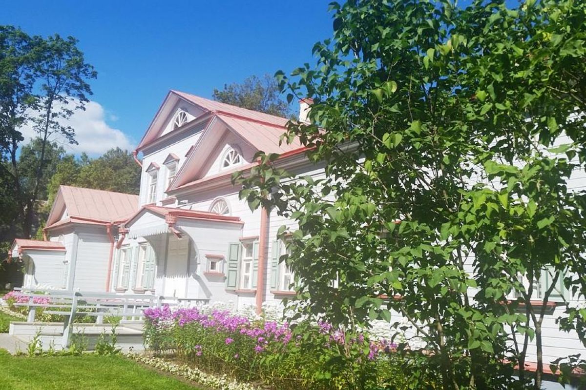 В гости в усадьбу Абрамцево для школьных групп