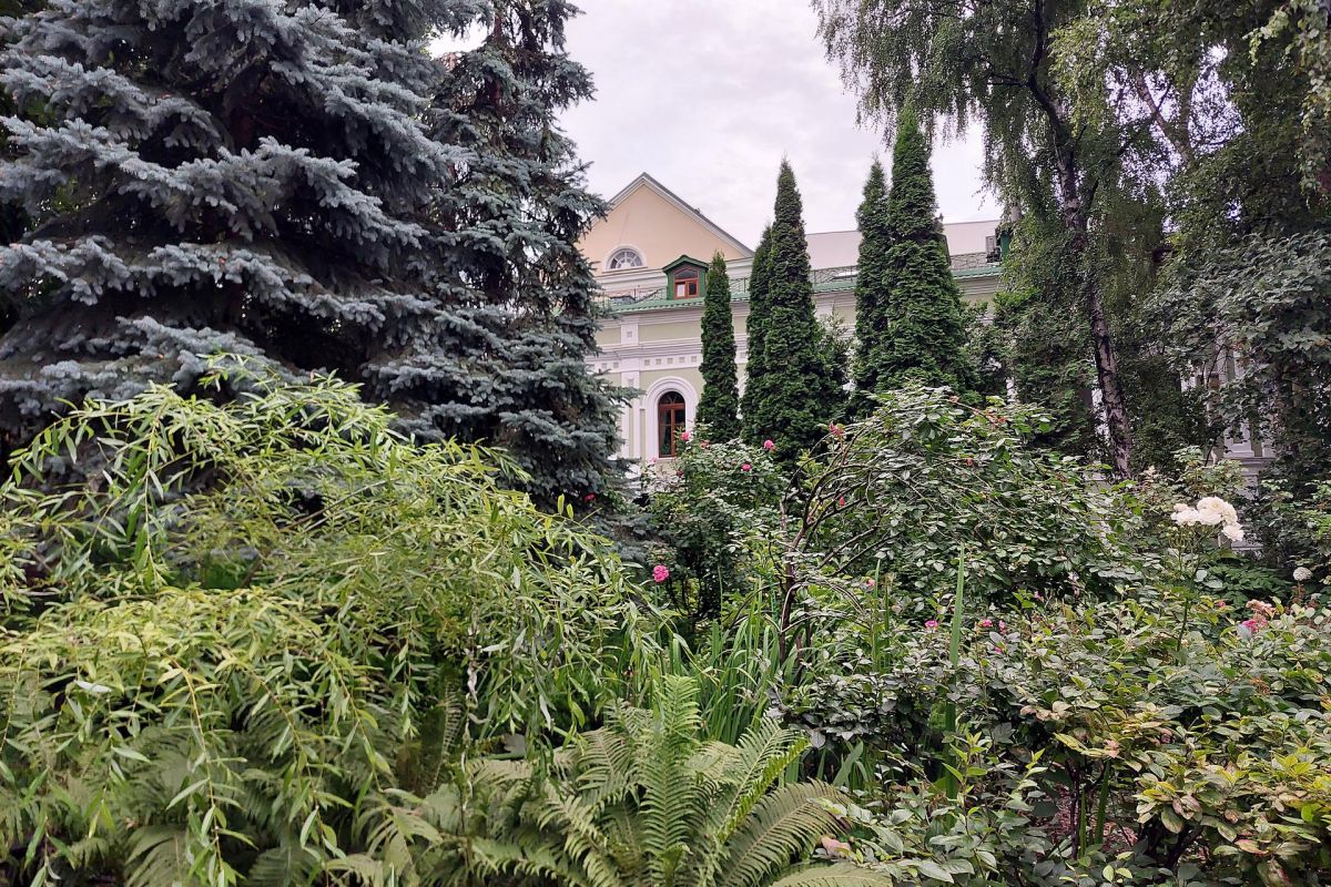 Пешеходная экскурсия Монастыри Белого города Высоко-Петровский – Рождественский- Сретенский