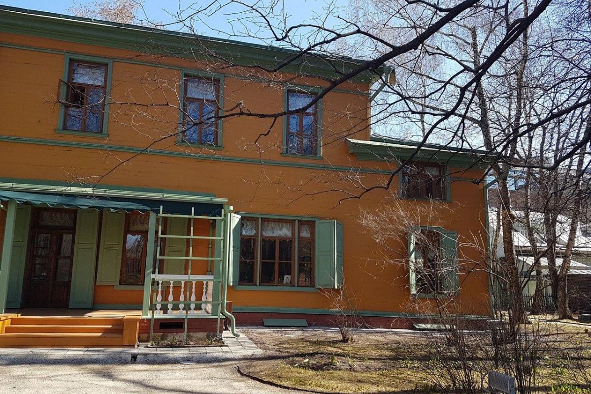 Экскурсия по музею-усадьбе Л.Н. Толстого в Хамовниках.