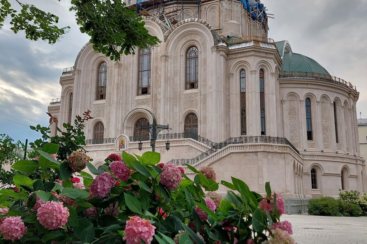 Пешеходная экскурсия Монастыри Белого города Высоко-Петровский – Рождественский- Сретенский