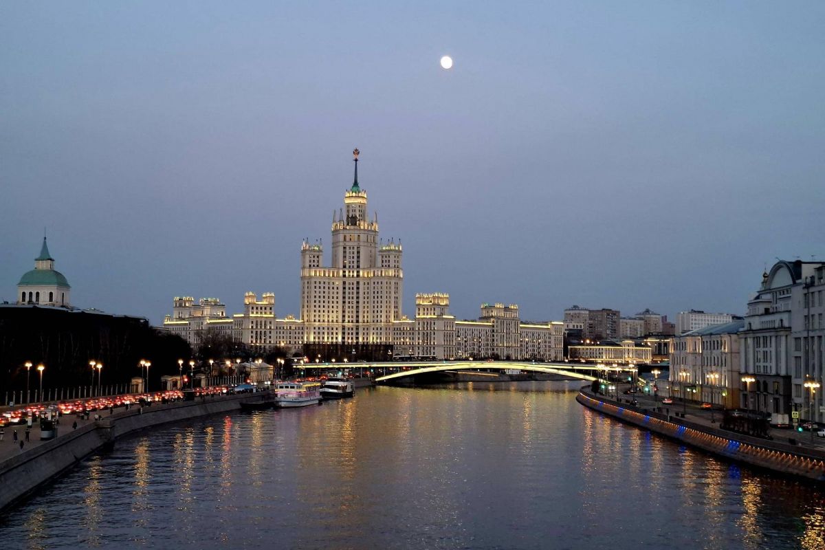 Посвящение в Москвичи. Школьники Москвы